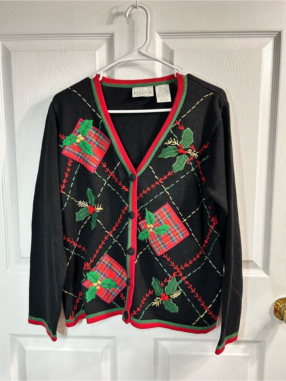 Vintage 90s Basic Editions Holiday Christmas Cardigan Medium Plaid Gifts